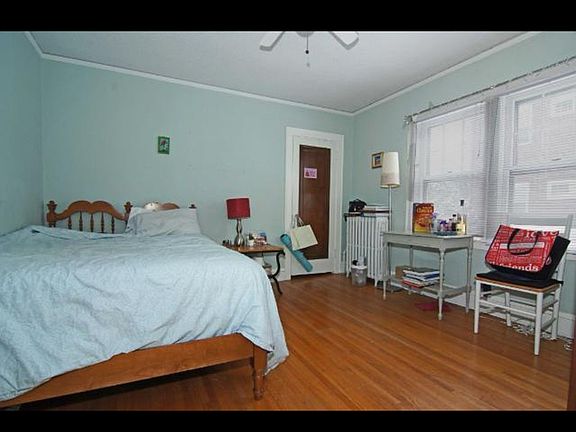 5th image of 1471 Portland Ave APT 1