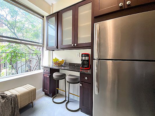 5th image of 312 E 116th St APT 3E