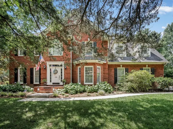 1310 White Oak Ln, Murfreesboro, TN 37130