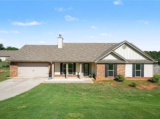 48 Robins Lndg, Winder, GA 30680
