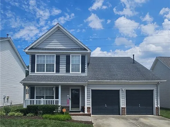 2229 Holly Berry Ln, Chesapeake, VA 23325