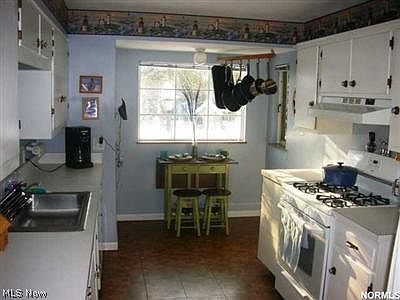 1st image of 27411 Donald Ave