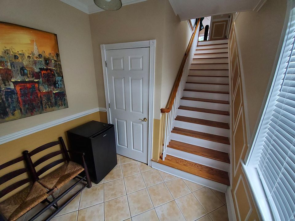1st image of 37 S Washington St Floor 2