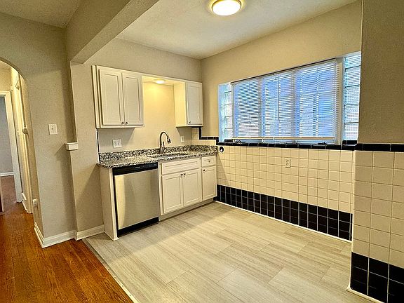 5th image of 5857-5859 Eichelberger St