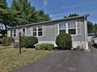 2 Douglas Dr, Carver, MA 02330