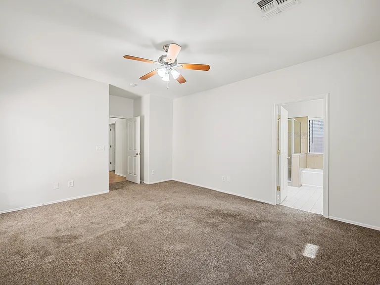 15929 W Custer Ln — Photo 21