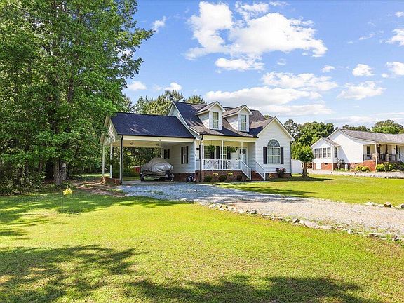 3rd image of 113 McCoy Dr