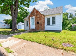 360 W 5th St, Lebanon, MO 65536