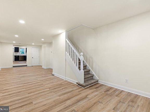 5th image of 23 South St