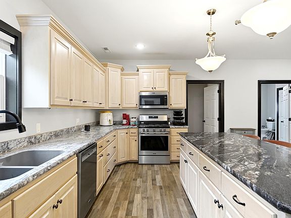 5th image of 32829 E Springcreek Rd
