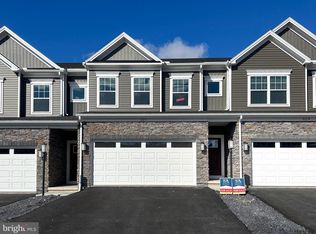 527 Brandywine Dr, State College, PA 16801