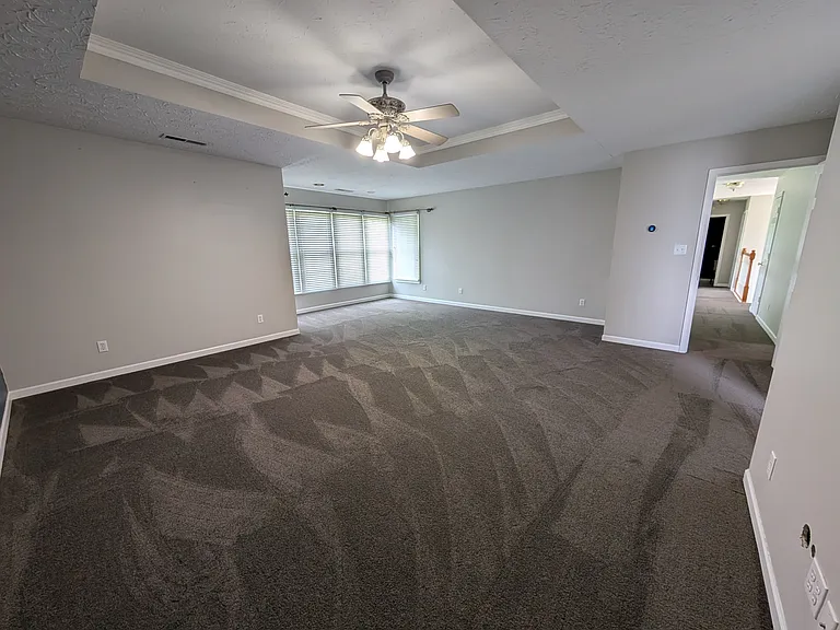 1090 E Case Blvd — Photo 24