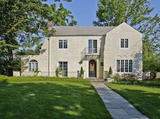 3 Sunny Brae Pl, Bronxville, NY 10708