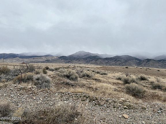 4th image of 21980 Pyramid Lake Rd