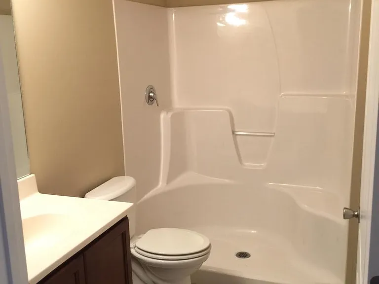 125 Idlewood Ct #B — Photo 5
