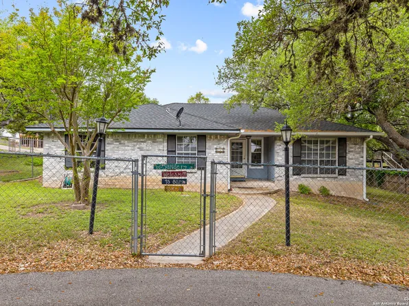 839 luehlfing, Canyon Lake, TX 78133