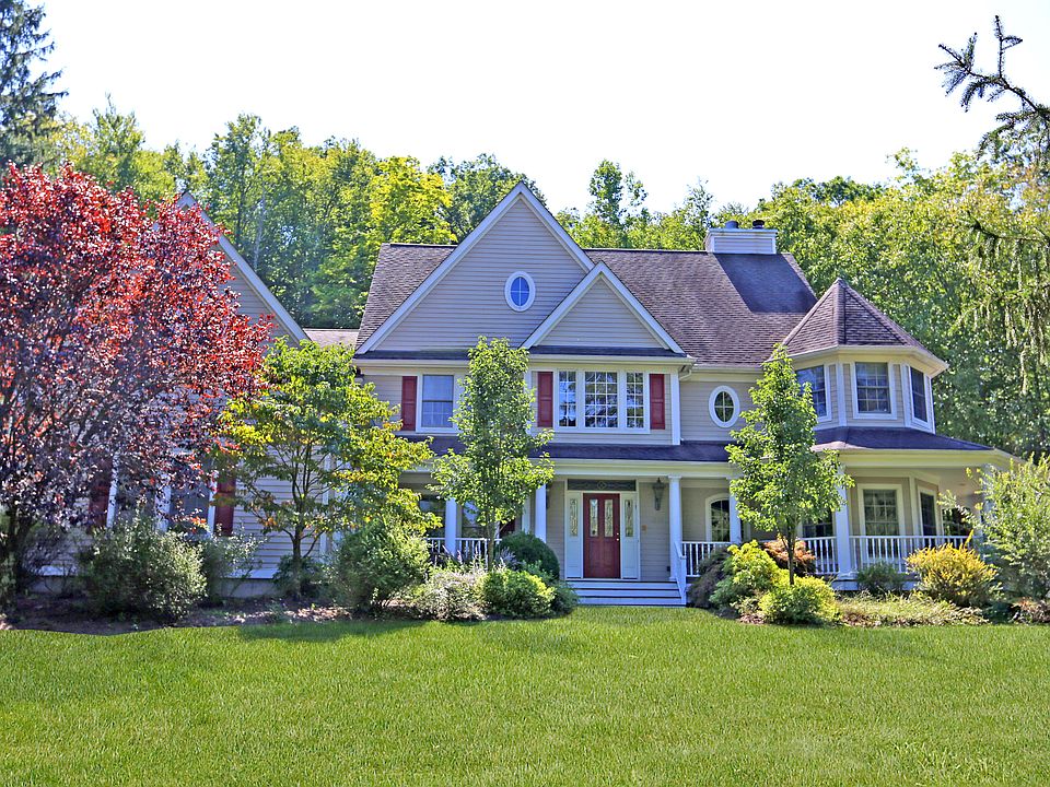 1st image of 1545 Fox Tail Ln