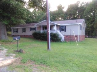 531 Grey Dove Ln, Catawba, SC 29704