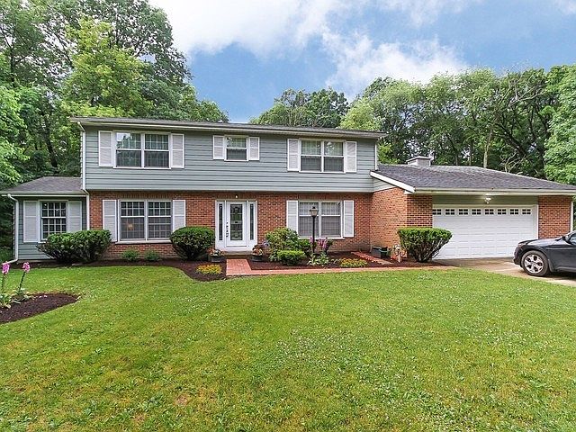 1st image of 36W487 Oak Hill Dr