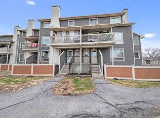 782 Saint Andre Dr #38B, Ottawa, ON K1C 4R6