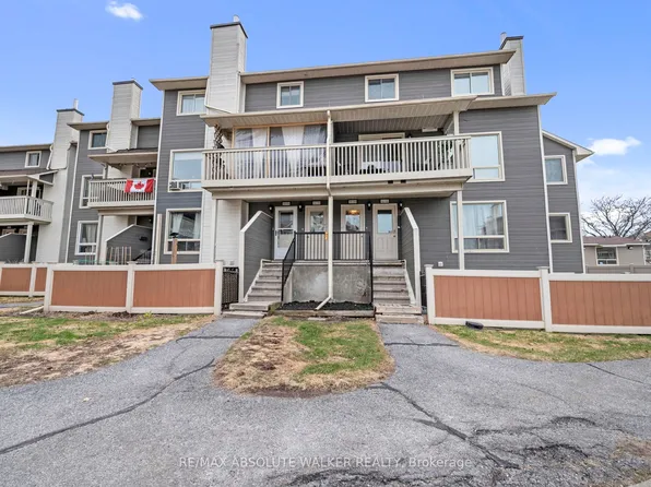 782 Saint Andre Dr #38B, Ottawa, ON K1C 4R6