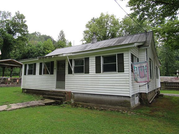 1890s farmhouse