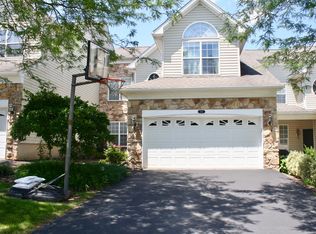 253 Torrey Pine Ct, West Chester, PA 19380