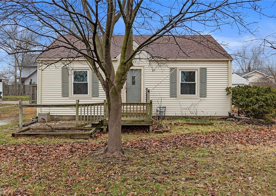 1st image of 2424 Wildwood Ave