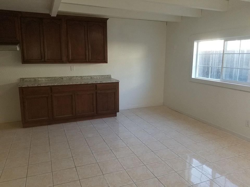 2nd image of 67 Saint Brendan Way