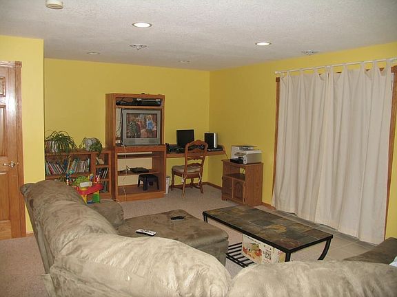 5th image of 37283 Heritage Way