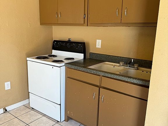2nd image of 1912 N Alleghaney Ave