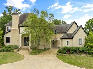 5913 E Drexel Cv, Fayetteville, AR 72703