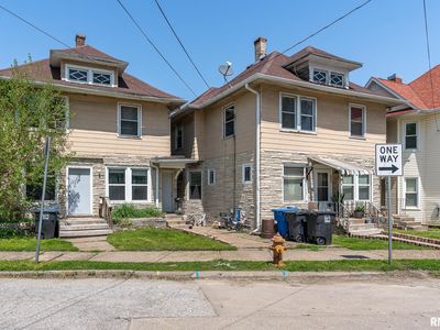 1525-1527 8th Ave, Moline, IL, 61265