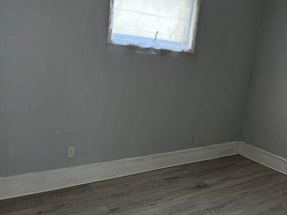3rd image of 52 Andrews Ave #1