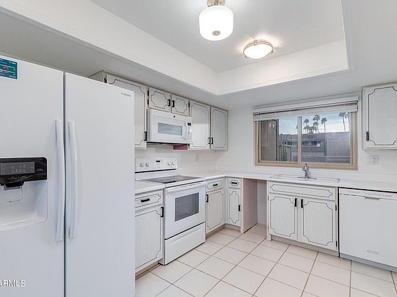 5th image of 7432 N Via Camello Del Norte Unit 176