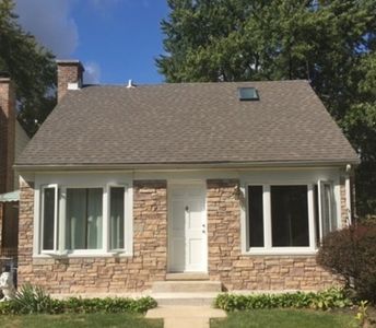 750 Suffolk Ave #1, Westchester, IL, 60154