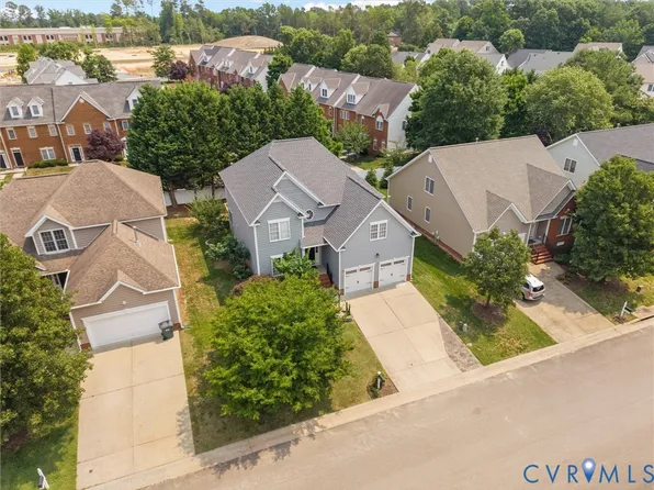 9717 Pemberton Crossing Dr, Henrico, VA 23294