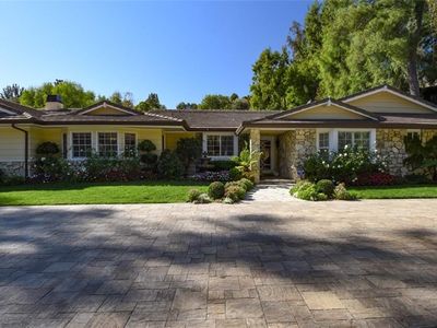 5395 Jed Smith Rd, Hidden Hills, CA, 91302