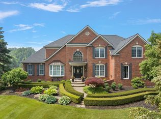 50529 Eagles Nest, Northville, MI