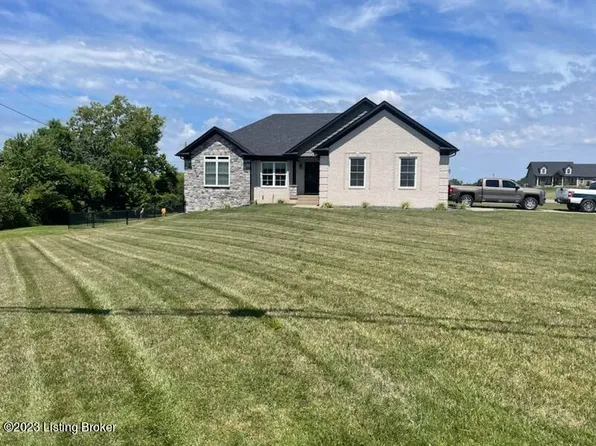 1317 Stringer Ln, Mount Washington, KY 40047