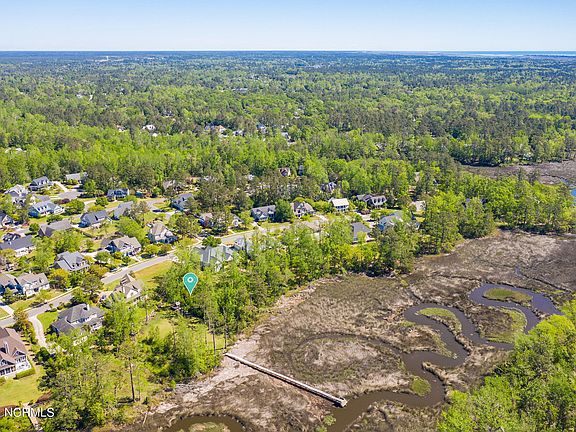 5th image of 7320 Fisherman Creek Dr