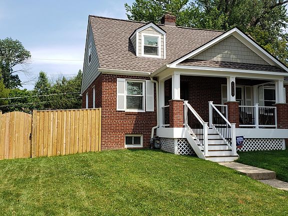 2nd image of 2317 N Evergreen St
