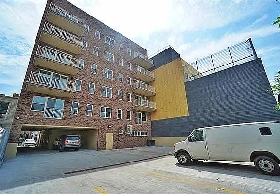 2nd image of 2848 W 15th St #5A