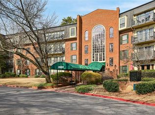 28214 Plantation Dr, Atlanta, GA 30324