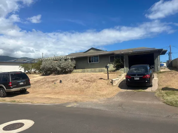 138 Niihau St, Kahului, HI 96732