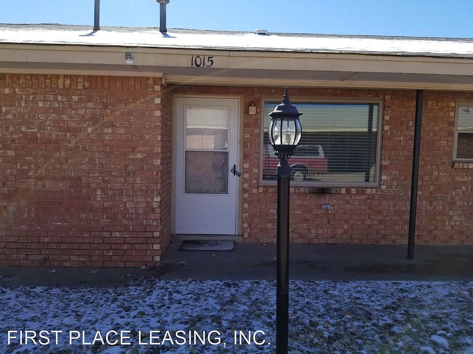 1st image of 1015 Cameo St