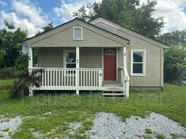67 Madrid Ln, Hendersonville, NC 28792