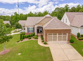 6562 Grove Park Dr, Hoschton, GA 30548