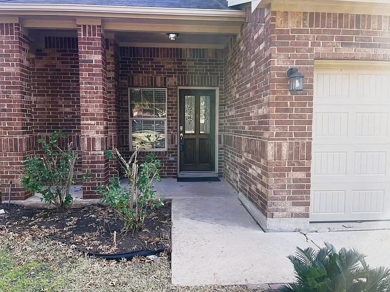 11021 Boundless Valley Dr — Photo 2