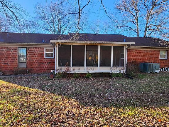 4th image of 903 Doran Rd